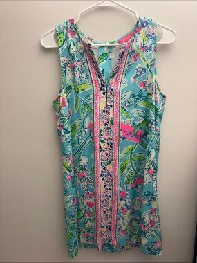 Lilly Pulitzer Kelby Stretch Shift Dress in "Bali Blue Sway This Way" print